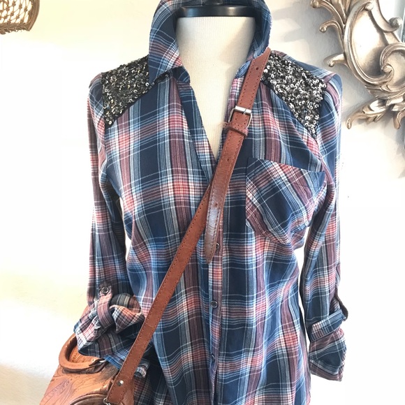Tops - 🔴SALE! SEQUINS & PLAID BUTTON-DOWN SHIRT